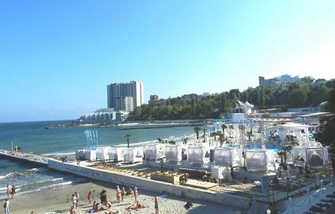 Сдам Дом У Моря 敖德萨 外观 照片